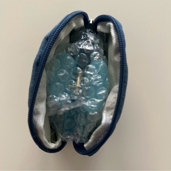 Parke Claw Clip Sky NWT - Picture 8 of 9